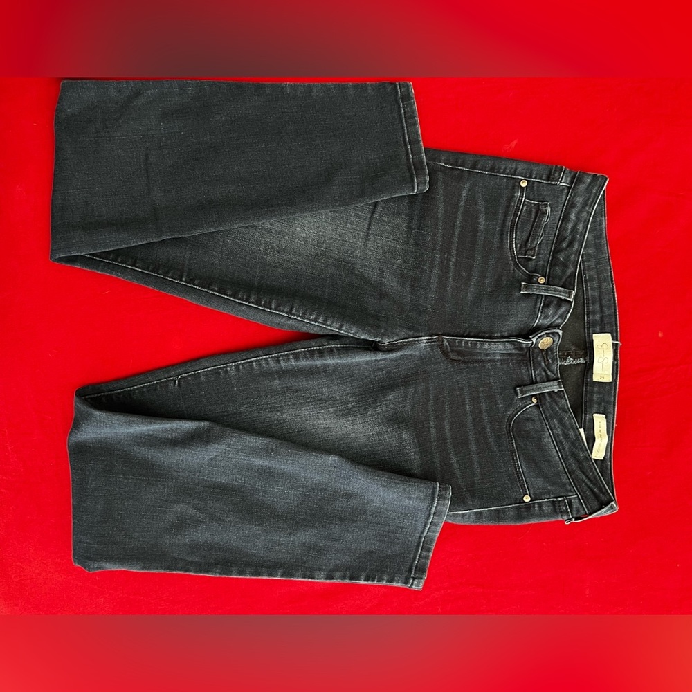 Jessica Simpson jeans size 29.